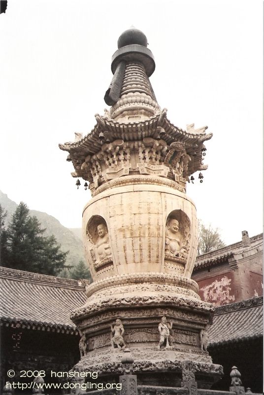 WuTai Mountain temple， Stupa　五臺山